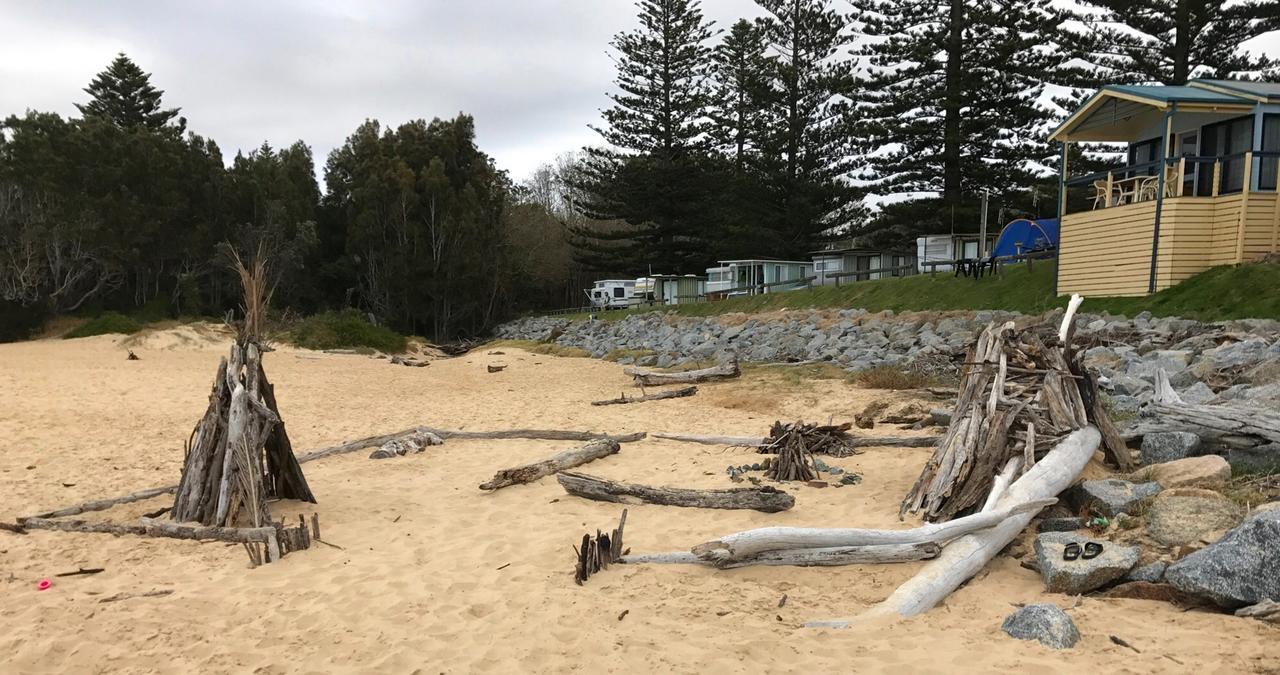 Tuross Beach Cabins & Campsites Tuross Heads Buitenkant foto